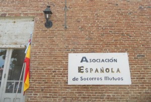 Española Saldungaray frente