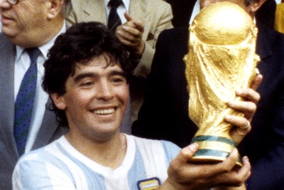 Subastarán el Balón de Oro que ganó Diego Maradona en el Mundial de México 1986