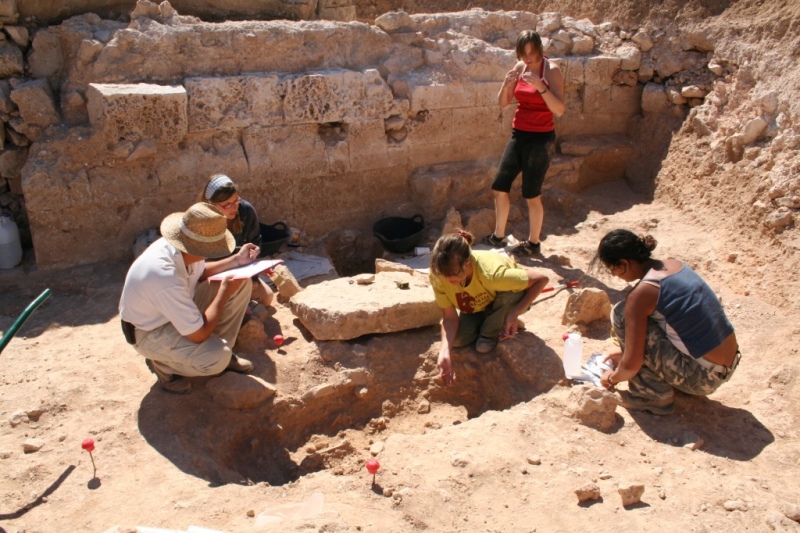 Encuentro de Arqueología Regional  en Saldungaray  