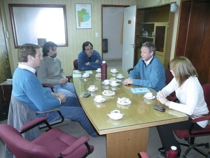 Trankels se reunió con Carlos Solari y miembros de la Cooperativa Eléctrica