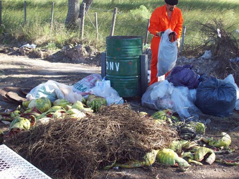 9 toneladas de basura recolectada de las rutas del distrito 