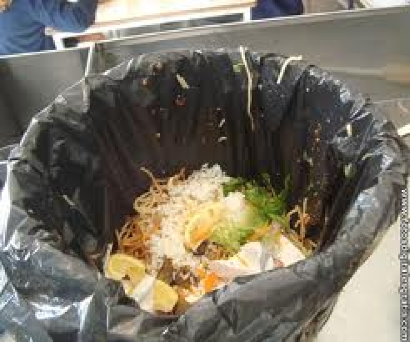 Mte.Hermoso - Reunión con gastronómicos por la separación de residuos