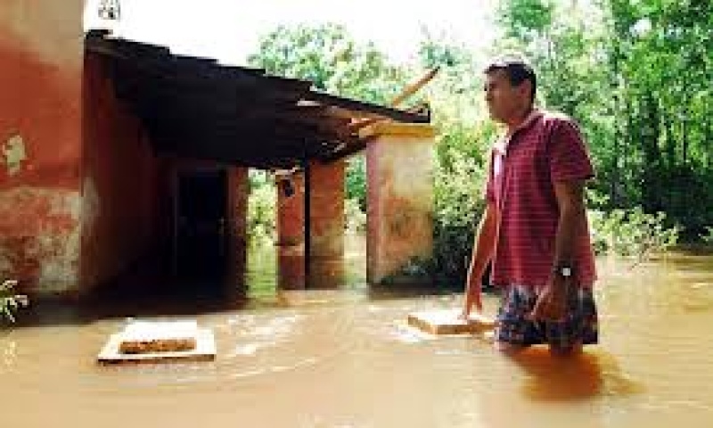 Comienzan a bajar las aguas en los partidos bonaerenses afectados por las inundaciones 