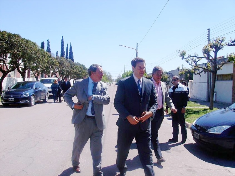 Tornquist - El Ministro Ricardo Casal pasò por la ciudad y dejò inaugurada la Ayudantìa Fiscal