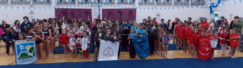 Tornquist - La ciudad vibra con el 1° Torneo Provincial de Gimnasia Artística Femenina