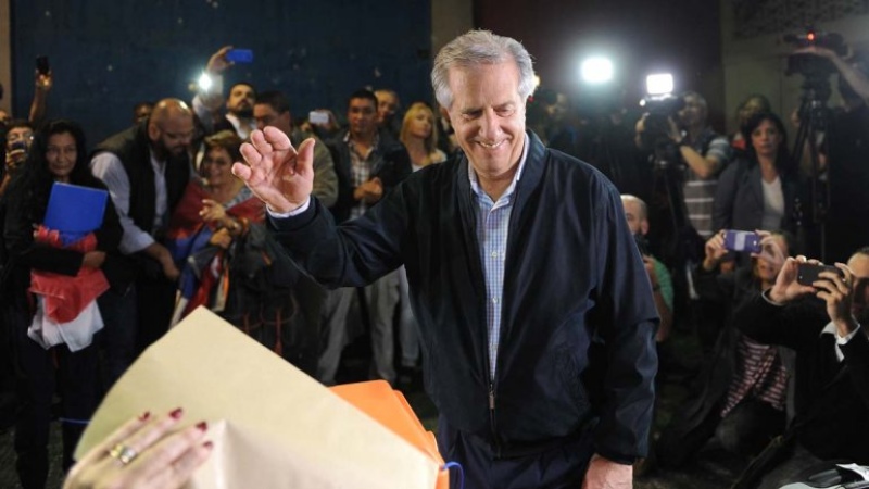 Uruguay - Tabaré Vázquez ganó la segunda vuelta y vuelve a la presidencia 