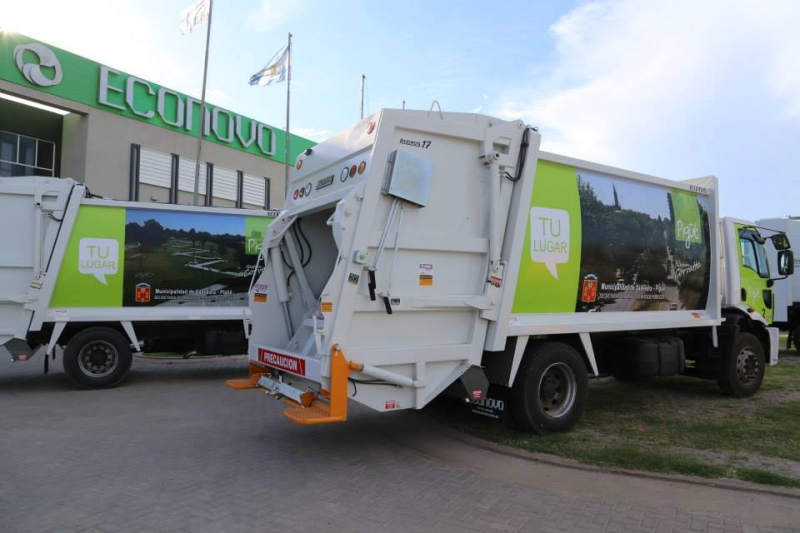 Pigué - El municipio adquirió 2 camiones recolectores para la ciudad