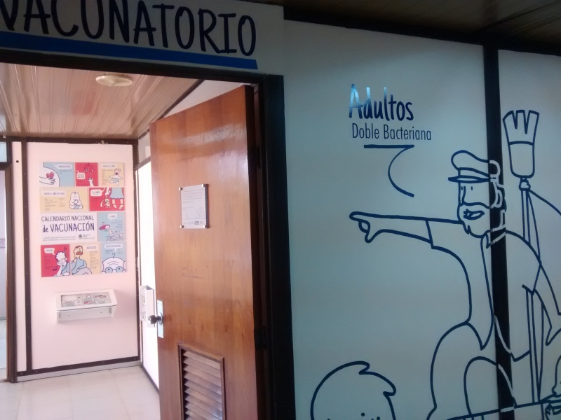 Bahía Blanca - Comienza a funcionar en el Hospital Penna, el 5° Vacunatorio amigable del País