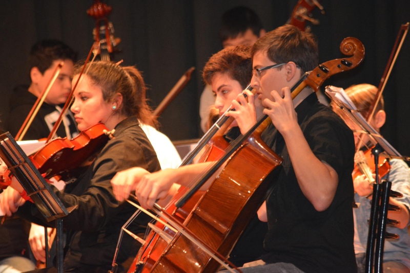 Tornquist - Arrancan las clases de la Orquesta Escuela