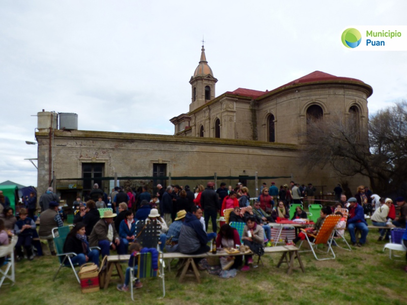 López Lecube - Más de 150 jinetes participaron de la 10º Cabalgata