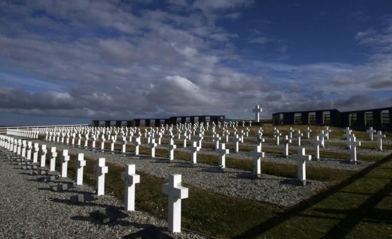 Los familiares de los caídos en Malvinas viajan para rendirles un homenaje