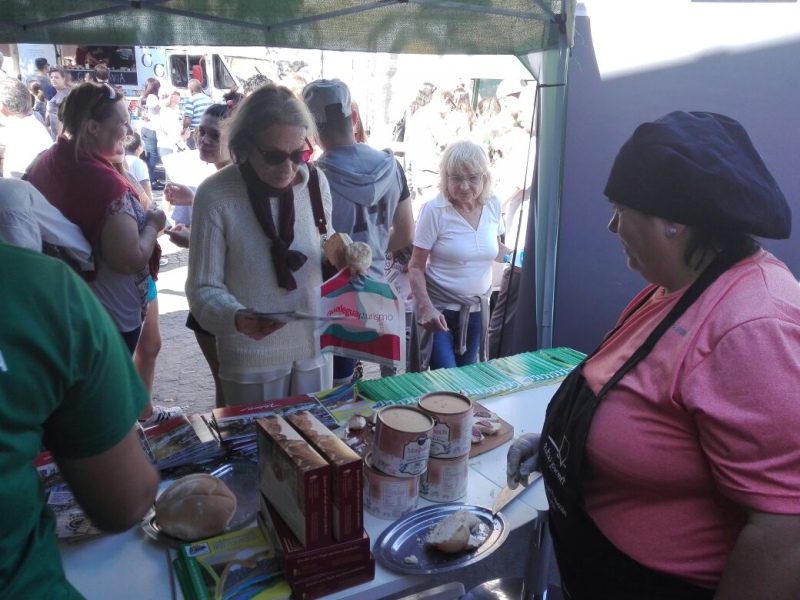 Tornquist Municipio, estuvo presente en la Feria “Leer y Comer”