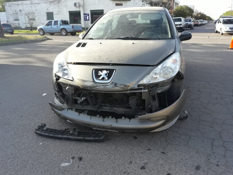 Tornquist - Accidente vehicular sin heridos