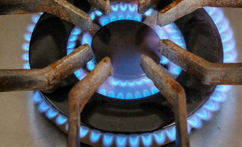 Gas - Macri autorizó a las empresas a cobrar un "extra" por la suba del dólar