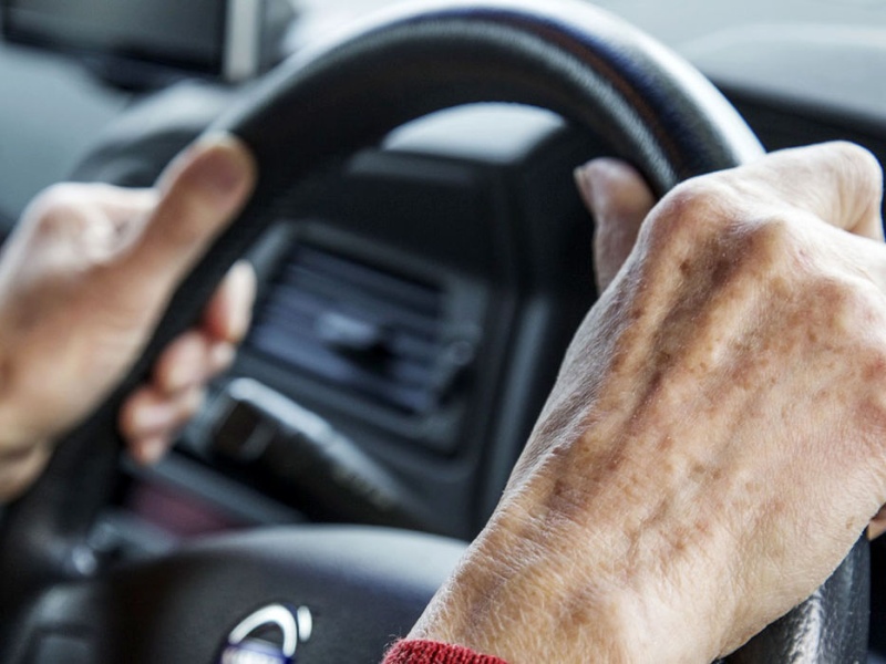 Tornquist - Habrá una charla destinada a adultos mayores que deban renovar su licencia de conducir