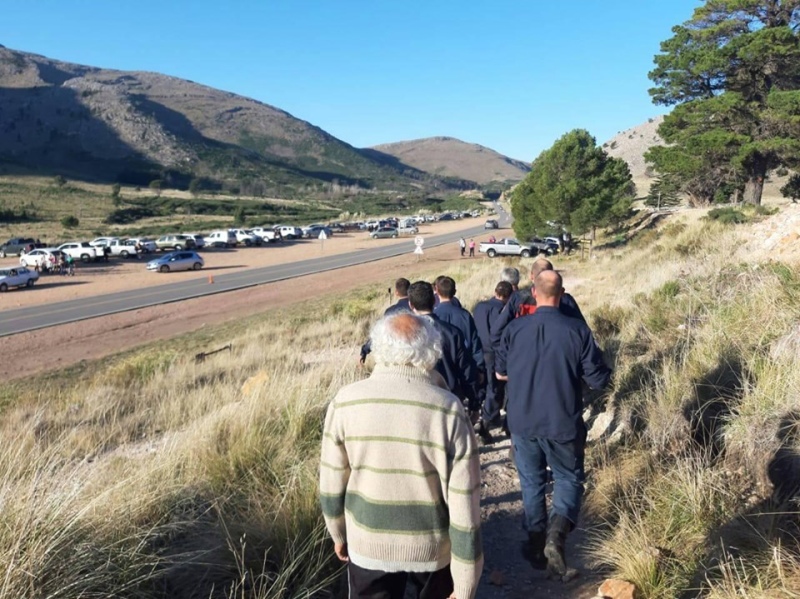 Ruta 76 - Una mujer tuvo que ser asistida por los Bomberos Voluntarios en el "Mirador del Casuhatí"
