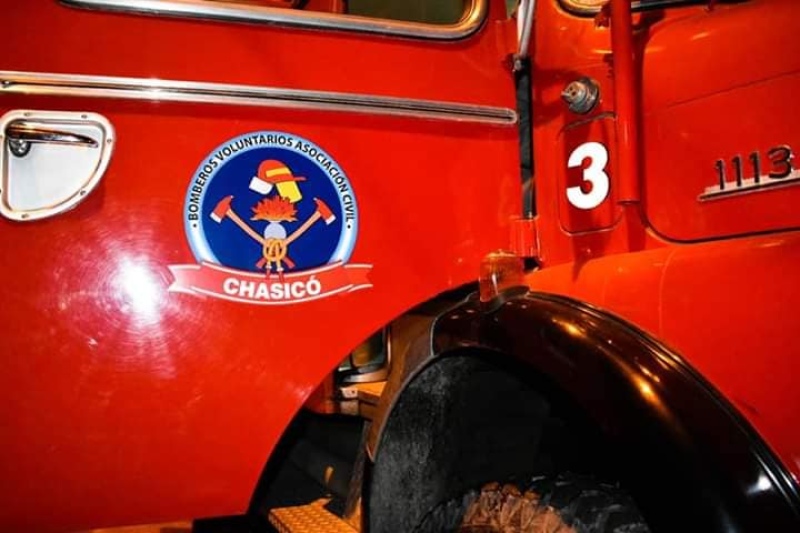 Chasicó - Los voluntarios de la localidad incorporan una nueva autobomba