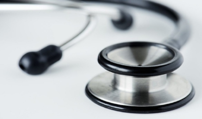 La Provincia aumentará el salario de médicos y residentes hospitalarios