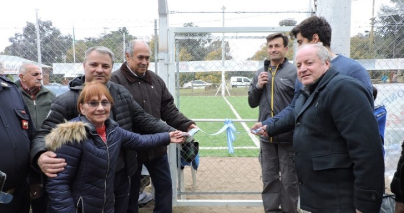 Villa Ventana - Bordoni participó de la inauguración de la cancha de fútbol 5