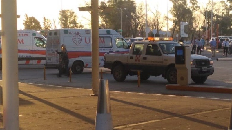 Ezeiza - Derrumbe en el aeropuerto, al menos un fallecido y diez heridos