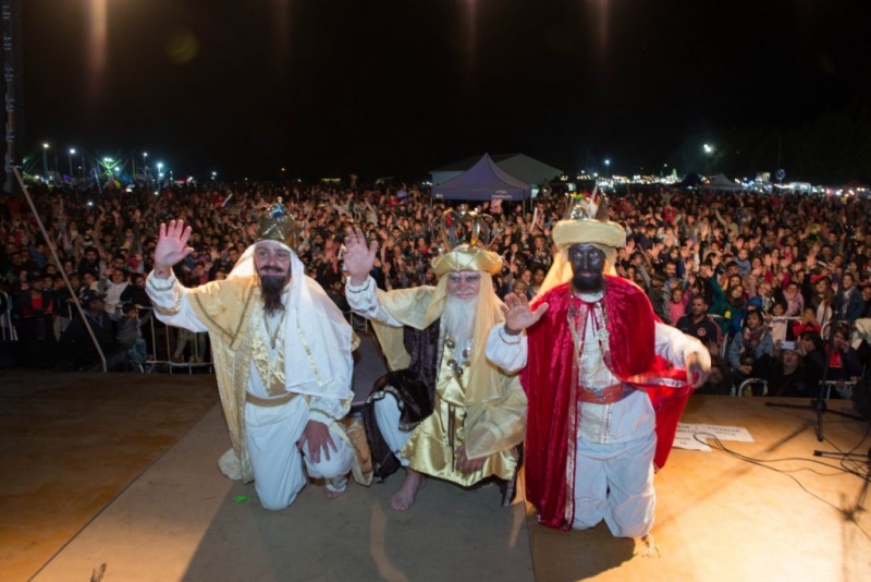 Sierra de la Ventana - Más de 15 mil personas le dieron color a la "Fiesta de Reyes"