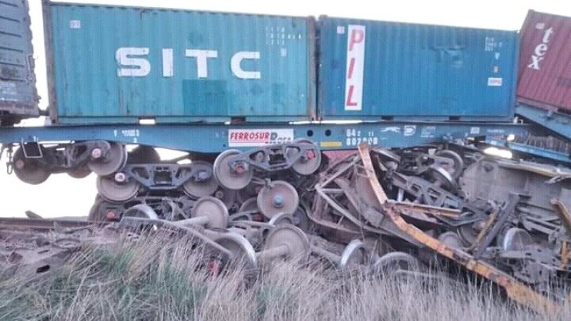 Descarrilaron 20 vagones de un tren que iba a Bahía Blanca desde Neuquén
