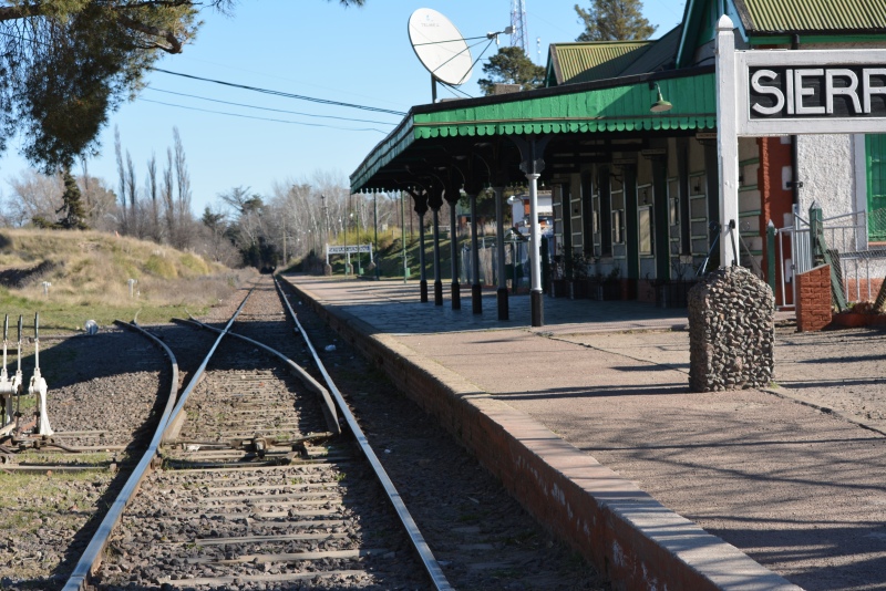 Sierra de la Ventana - La estación ferroviaria se prepara para la vuelta del tren