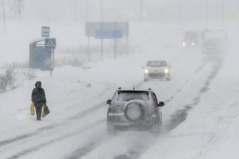 Una “nevada apocalíptica” sepultó Moscú: tránsito paralizado y decenas de vuelos demorados