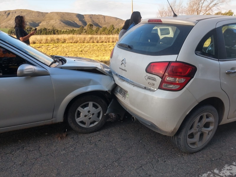 Sierra de la Ventana - Dos accidentes vehiculares sin consecuencias personales, ocurrieron esta tarde