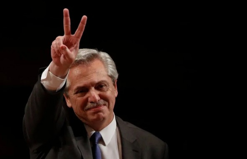 Alberto Fernández anunció un bono de fin de año de $8.000 para los jubilados