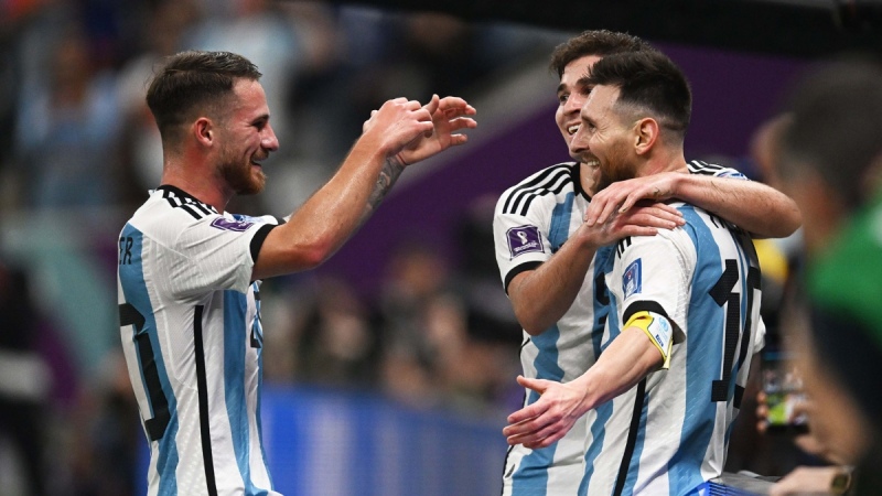 Argentina finalista en Qatar!!! goleada a Croacia con Messi y Julián estelares